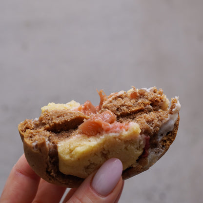 RHABARBER CRUMBLE