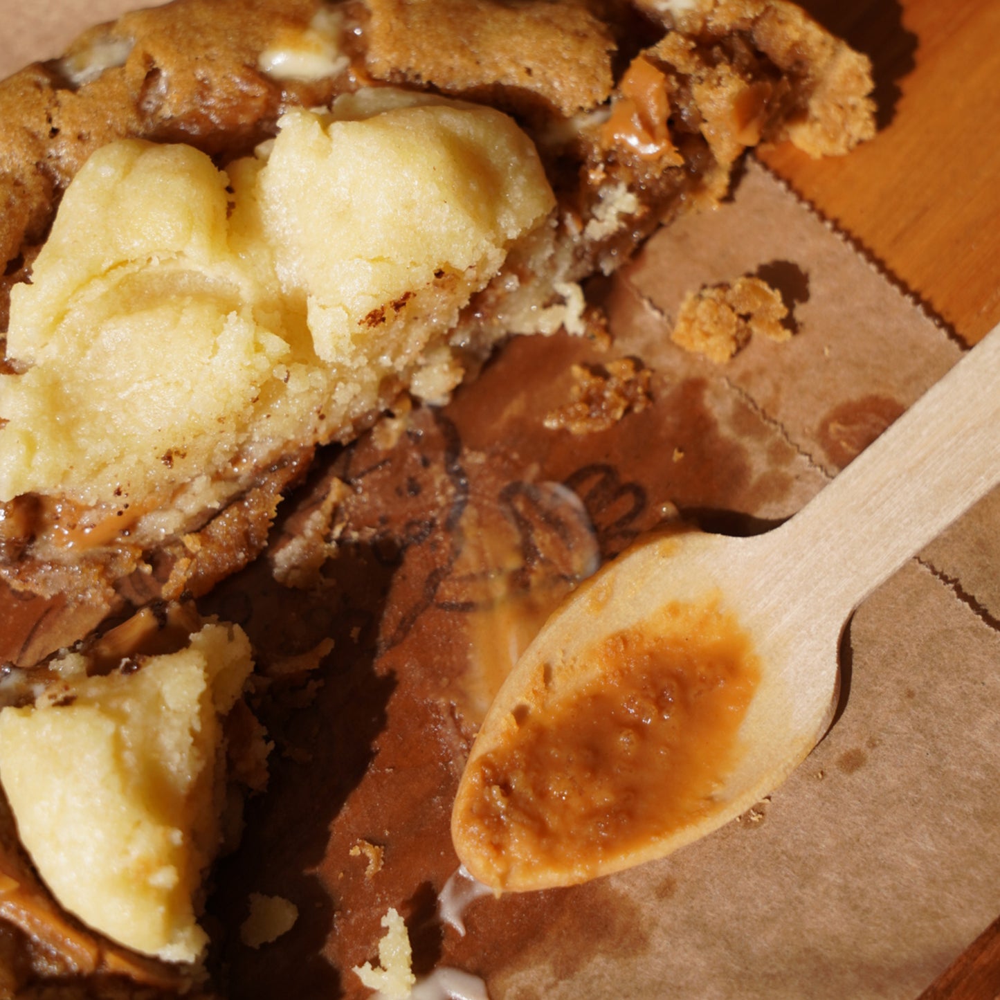 BISCOFF CRUMBLE