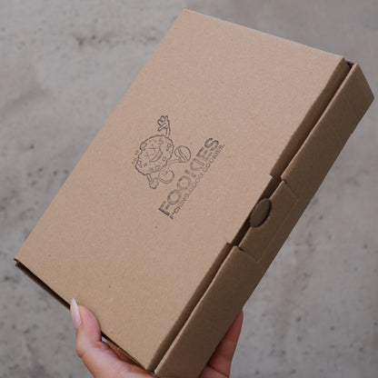 FRISCH GEBACKEN GESCHENKE-BOX